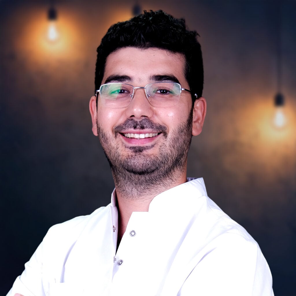 Dt. Burak Aslanoğlu