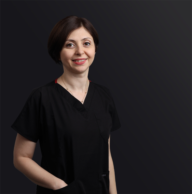 Dr. Esra Mola