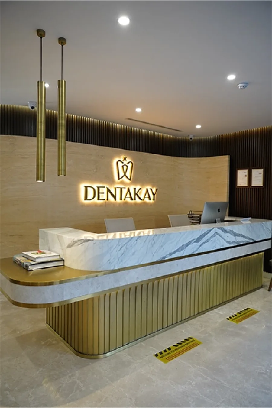 Dent Akay