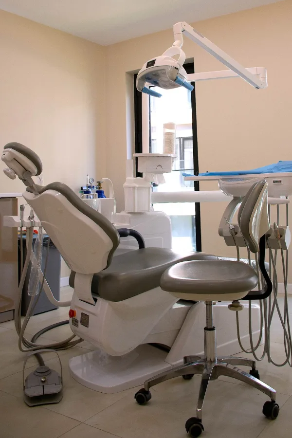 Dentzade Clinic