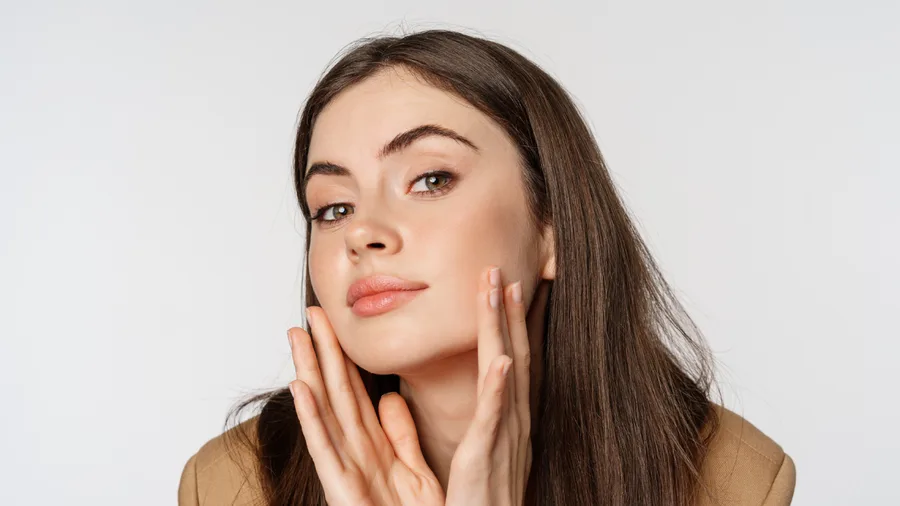 شد الوجه: جددي إطلالتك page background