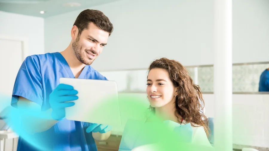 تاج الزركونيوم: عزز ابتسامتك page background